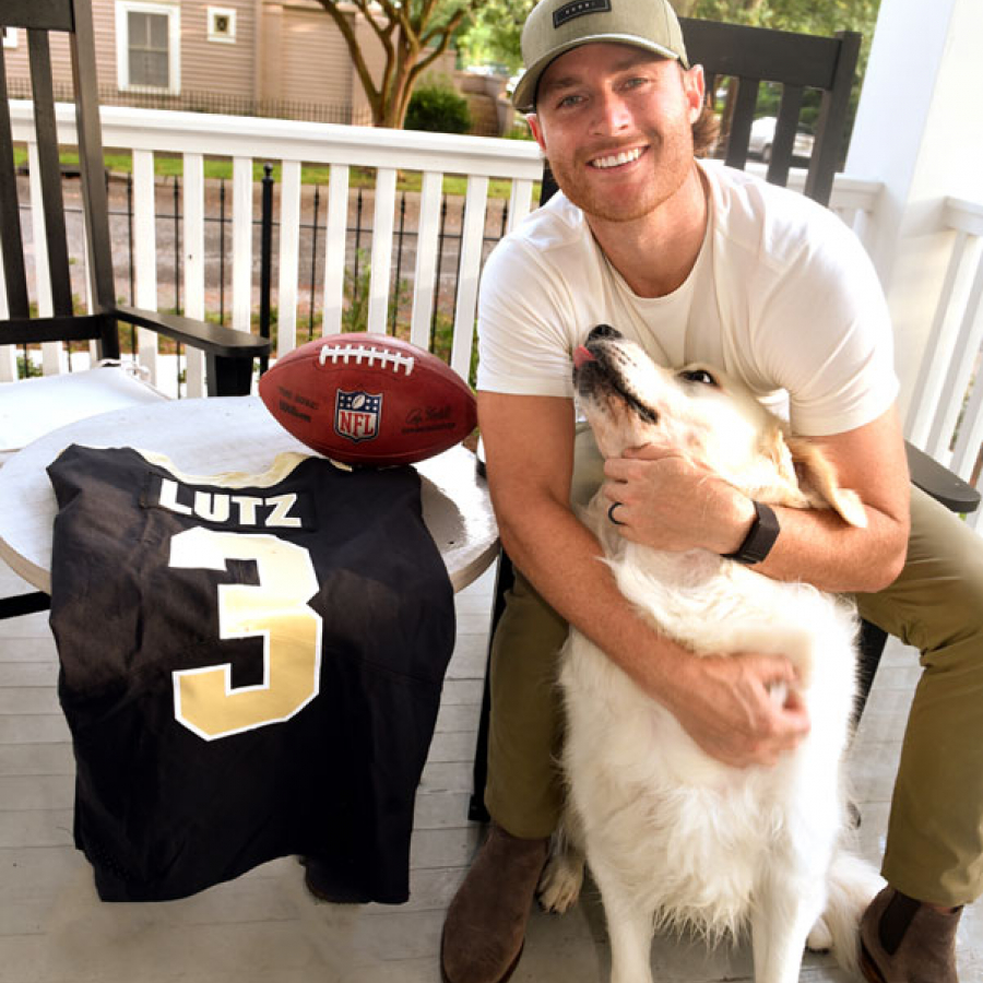 Wil Lutz: The NFL Underdog Gets a Kick Out of His English Cream Golden Retrievers